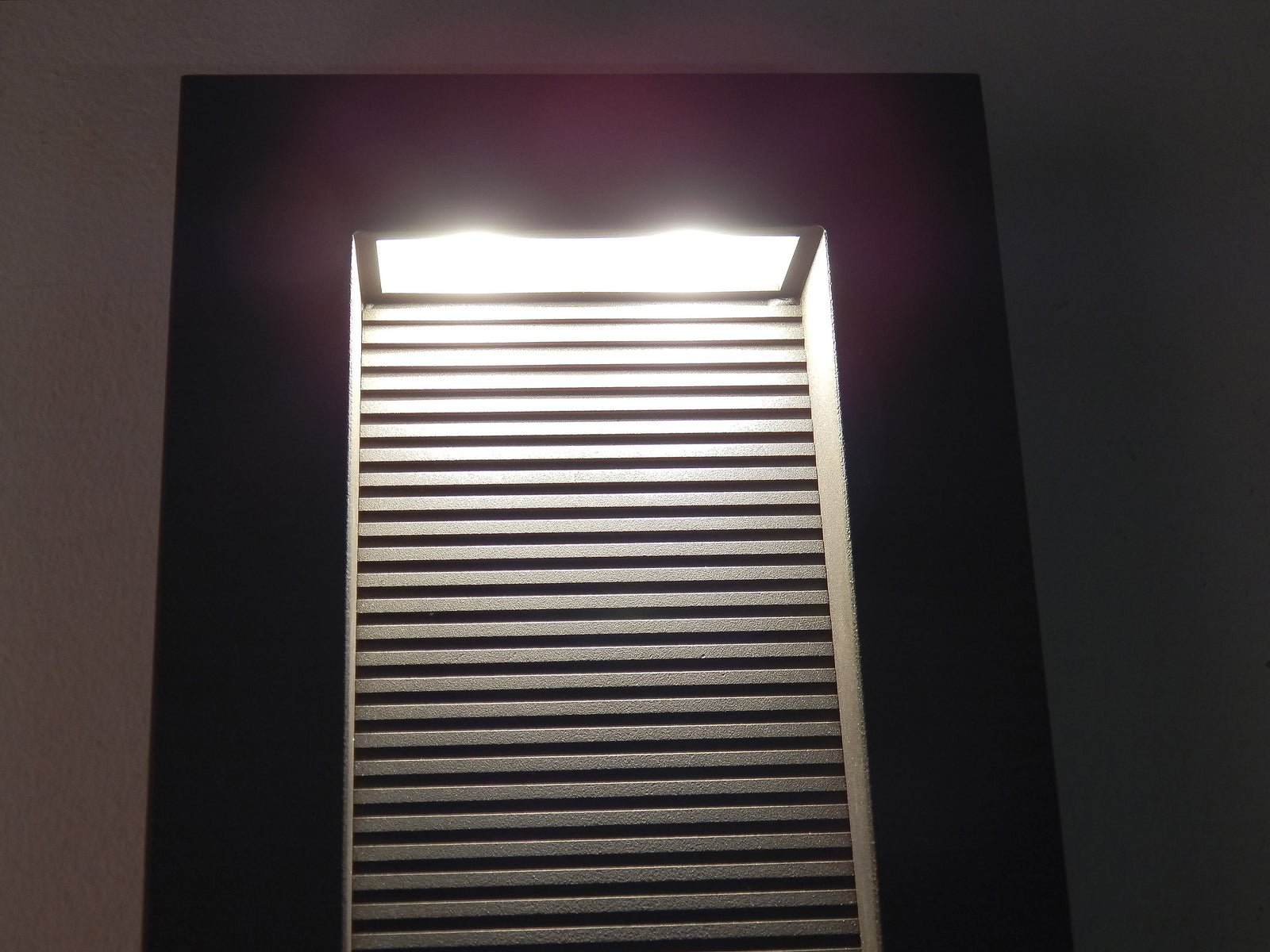utdoor Wall Mount (Min-8) by Maxim