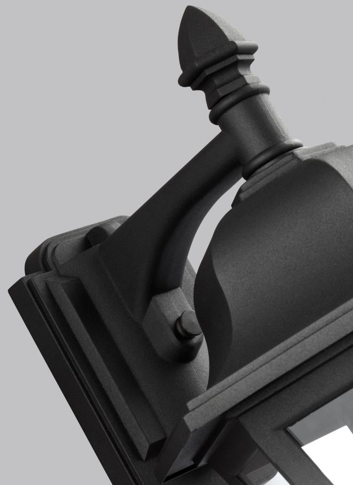 Single-Light  Outdoor Wall Lantern