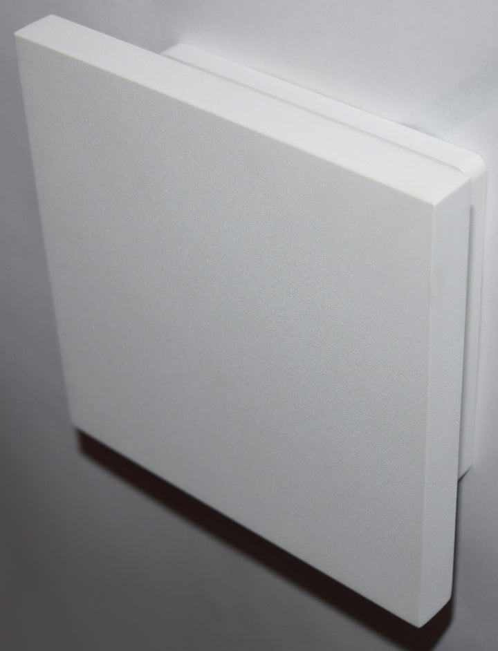 Outdoor Wall Sconce (Min-12)