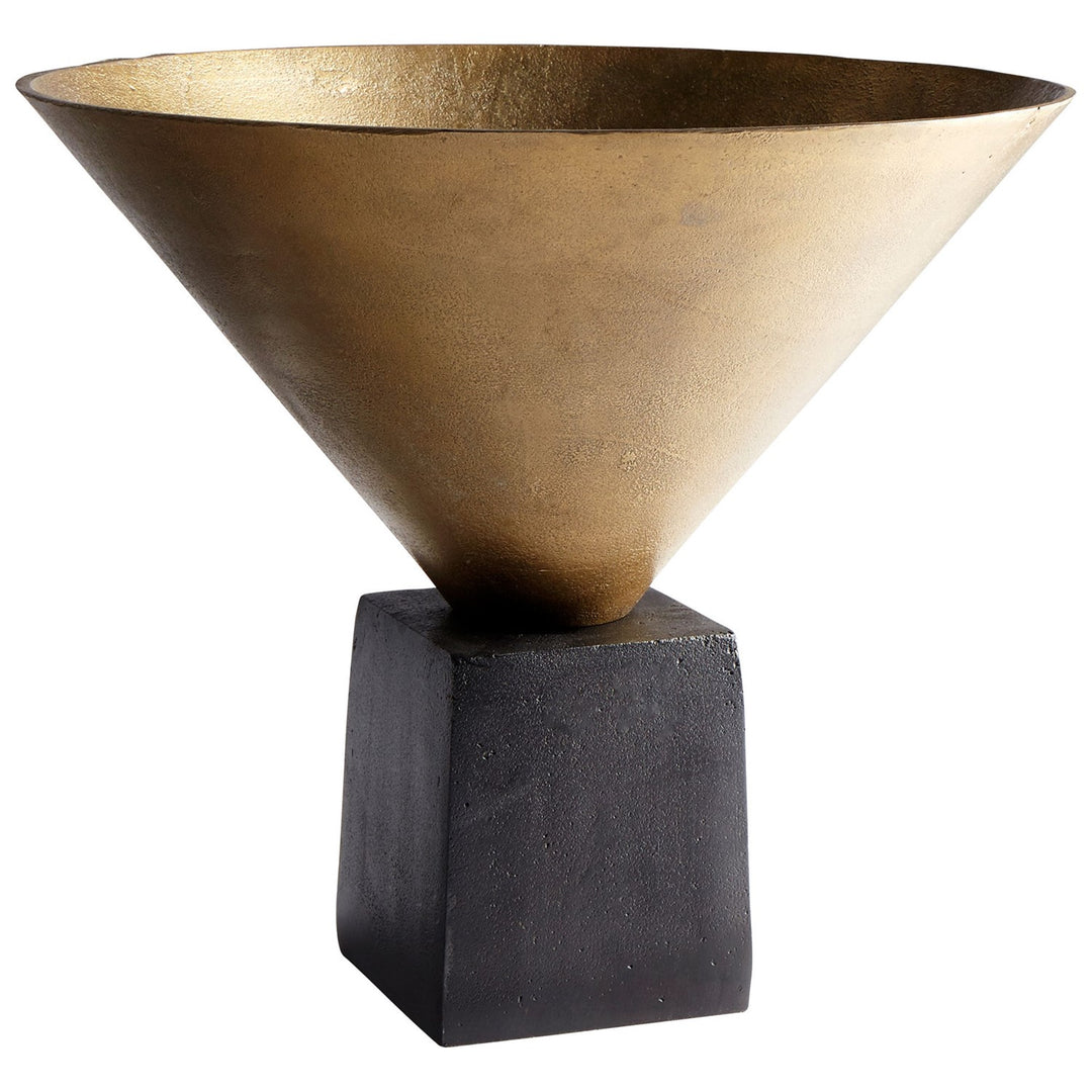 Mega Vase by Cyan Designs