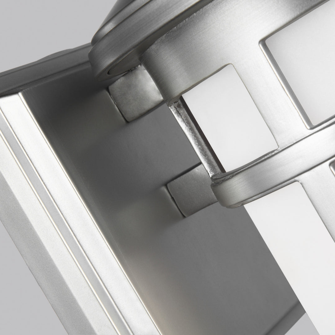 1 - Light Wall Lantern