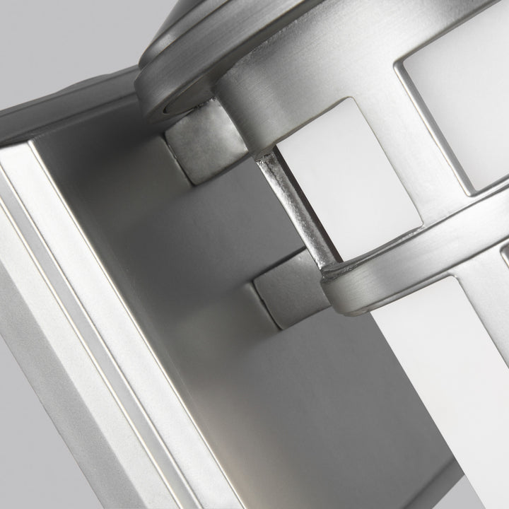 1 - Light Wall Lantern