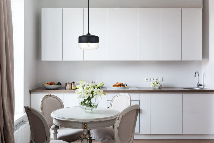 1 Light Black Pendant With Clear Glass