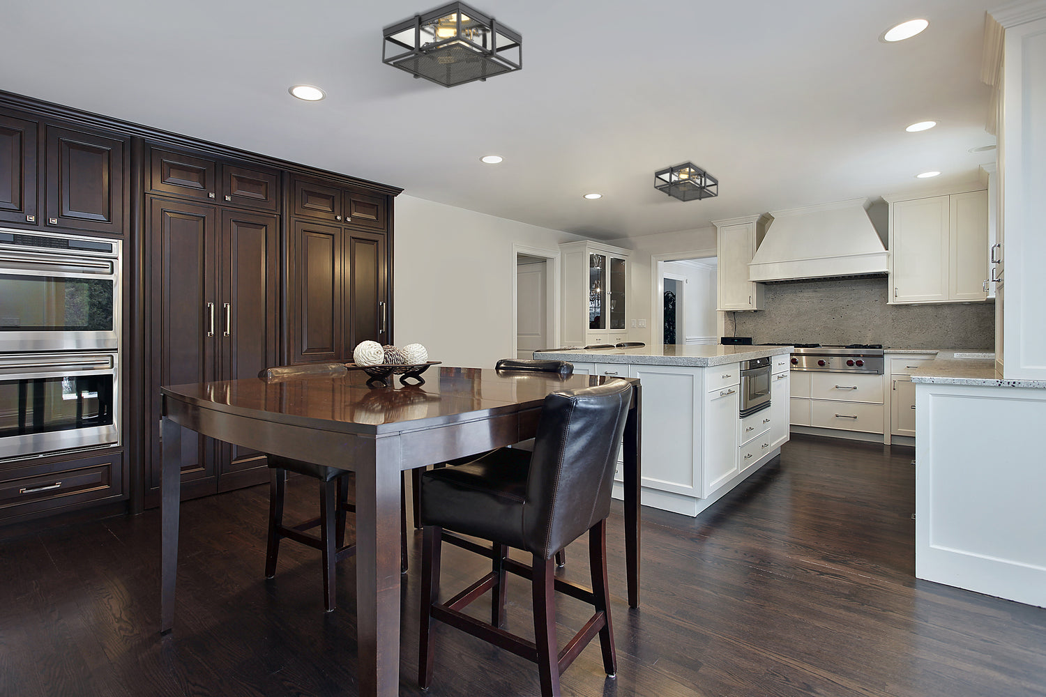 2 Light Flush Mount