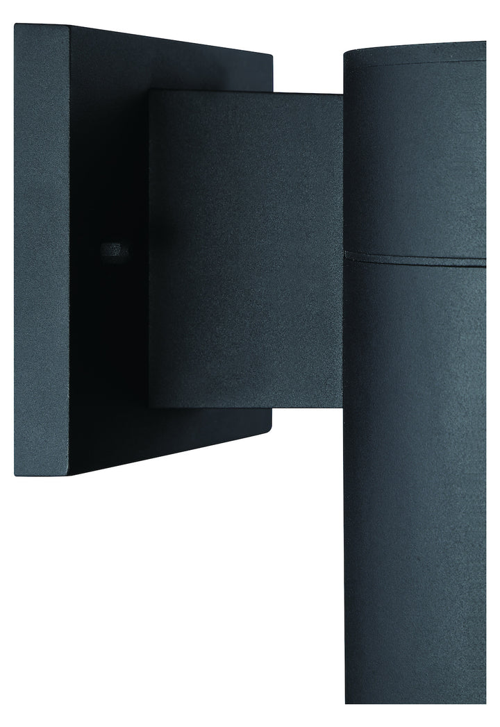 1 Light Outdoor LED Wall Mount in Textured Black