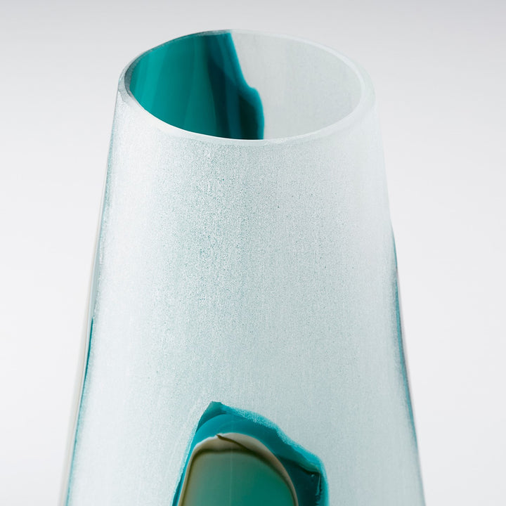 Tall Ferdinand Vase