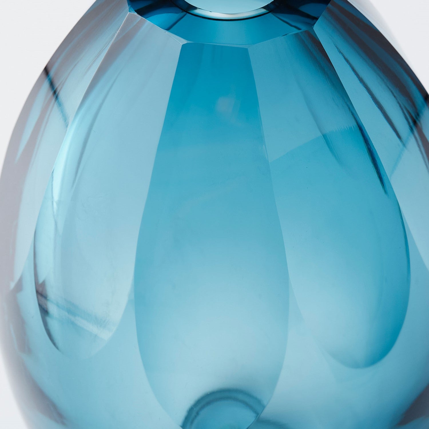 Small Cressida Vase