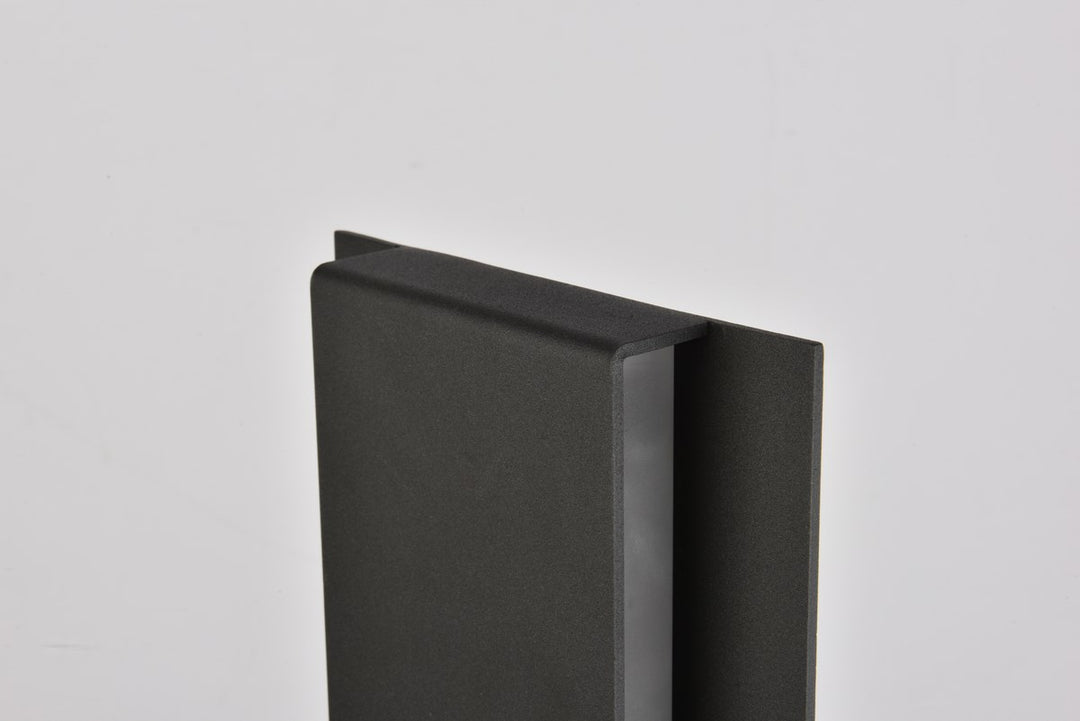 Integrated LED wall sconce  in black