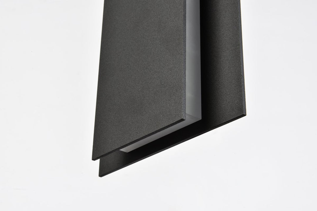 Integrated LED wall sconce  in black