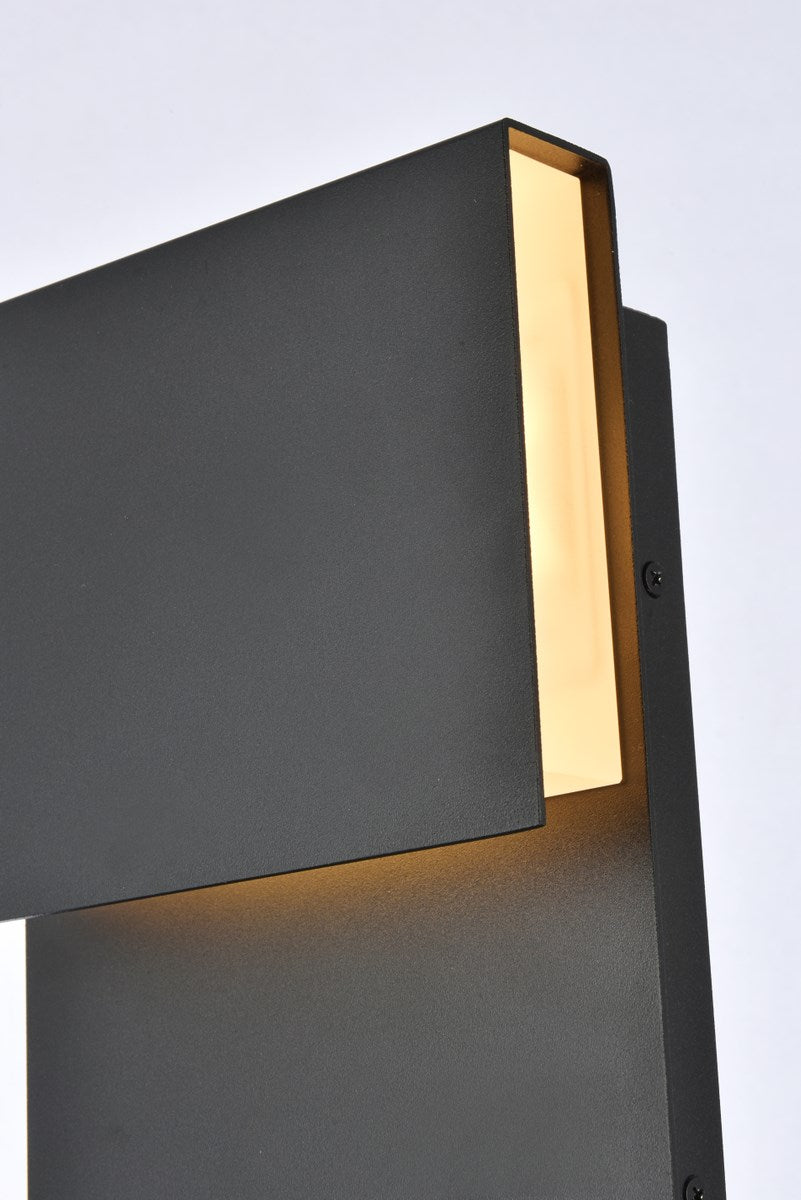 Integrated LED wall sconce  in black