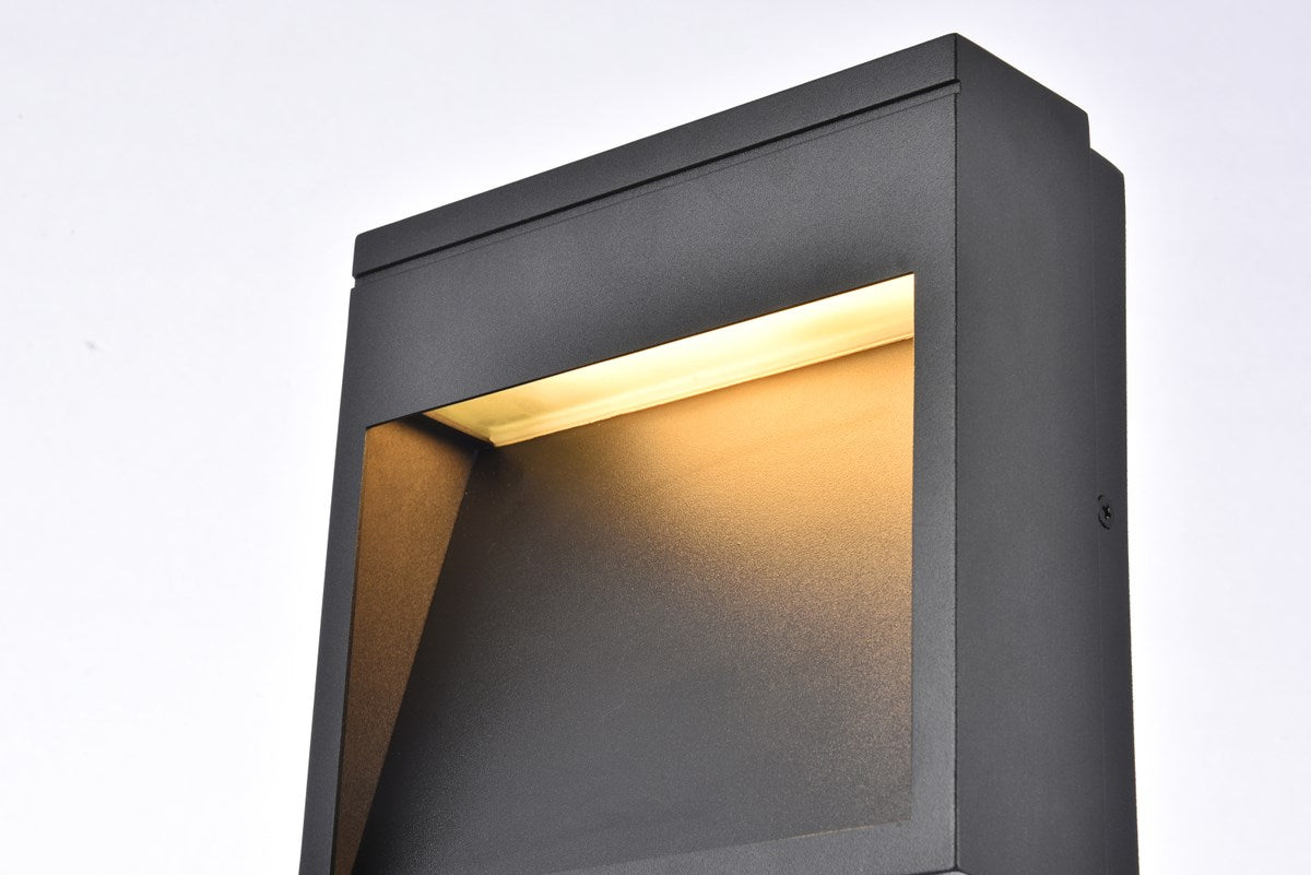 Integrated Led Wall Sconce In Black