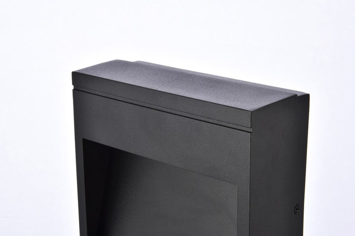 Integrated Led Wall Sconce In Black