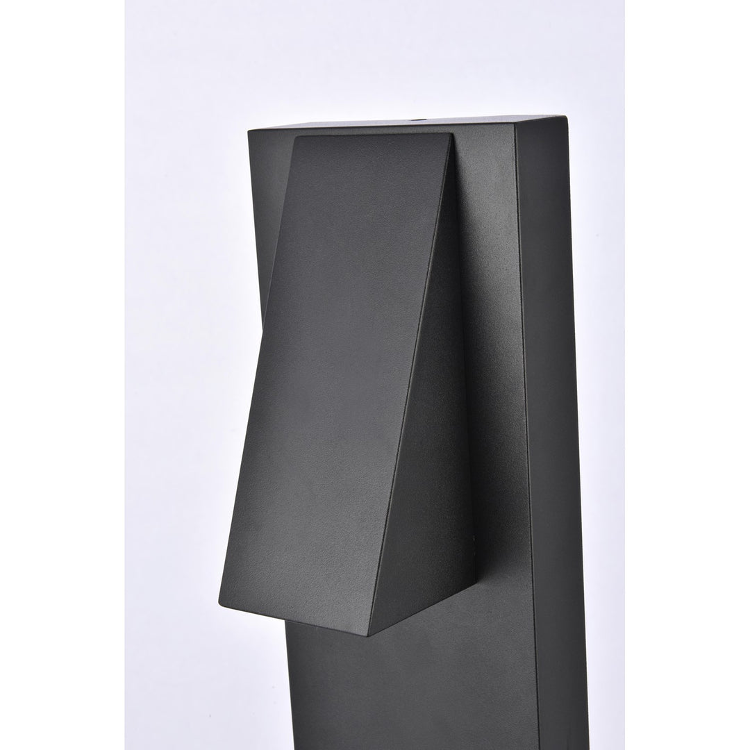 Integrated Led Wall Sconce In Black