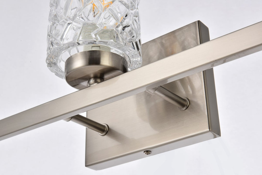 3 lights bath sconce in satin nickel with clear shade