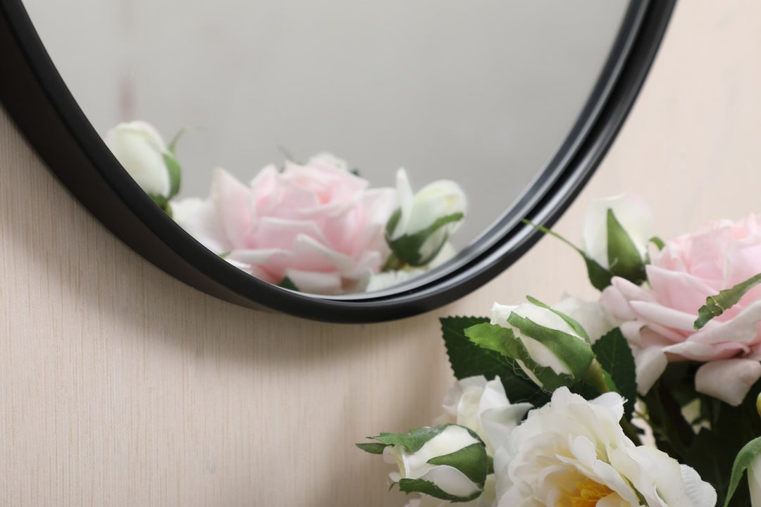 Metal Frame Round Mirror 21 Inch In Black