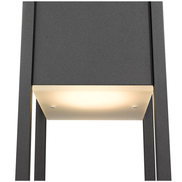 1 Light Outdoor Pier Mounted Fixture