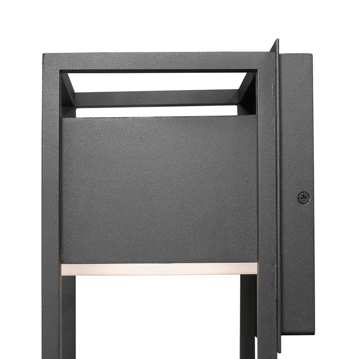 1 Light Outdoor Wall Sconce