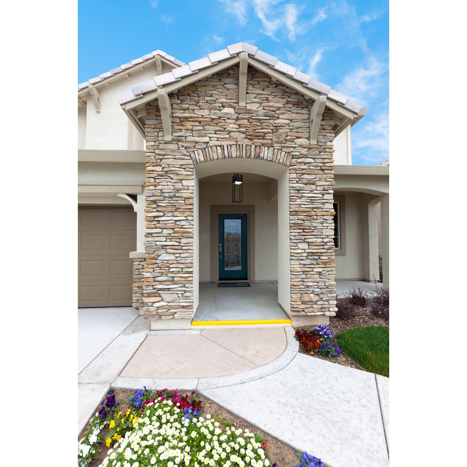 1 Light Outdoor Chain Mount Ceiling Fixture