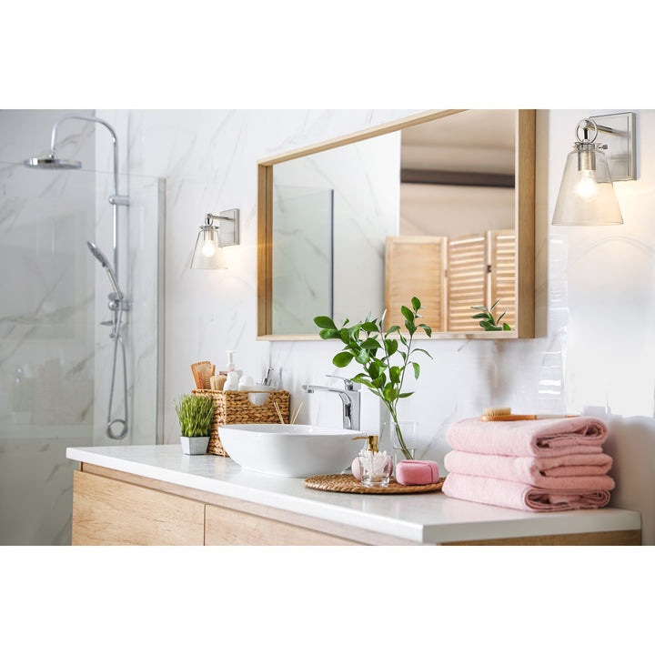 1 Light Wall Sconce