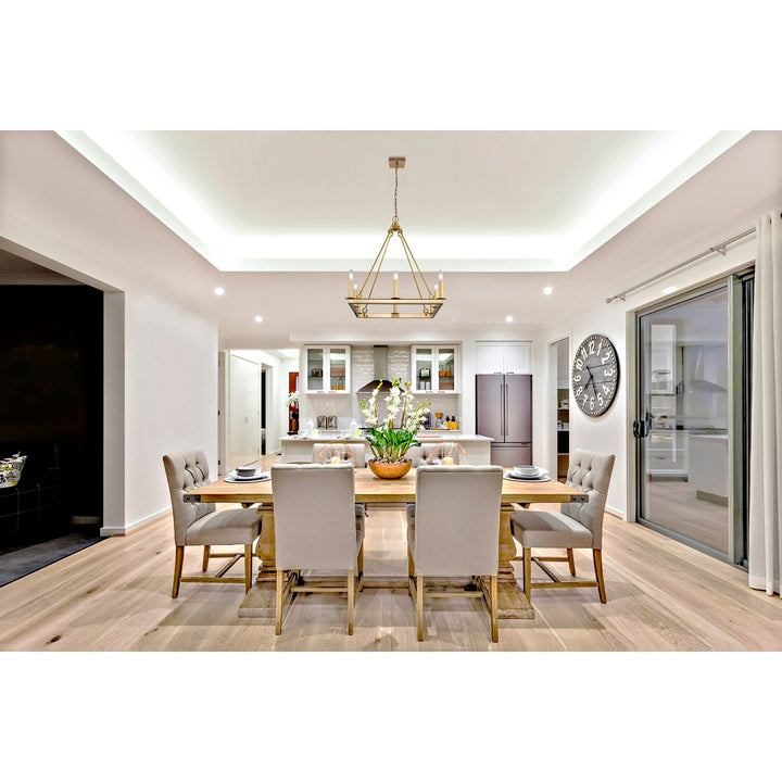 8 Light Chandelier