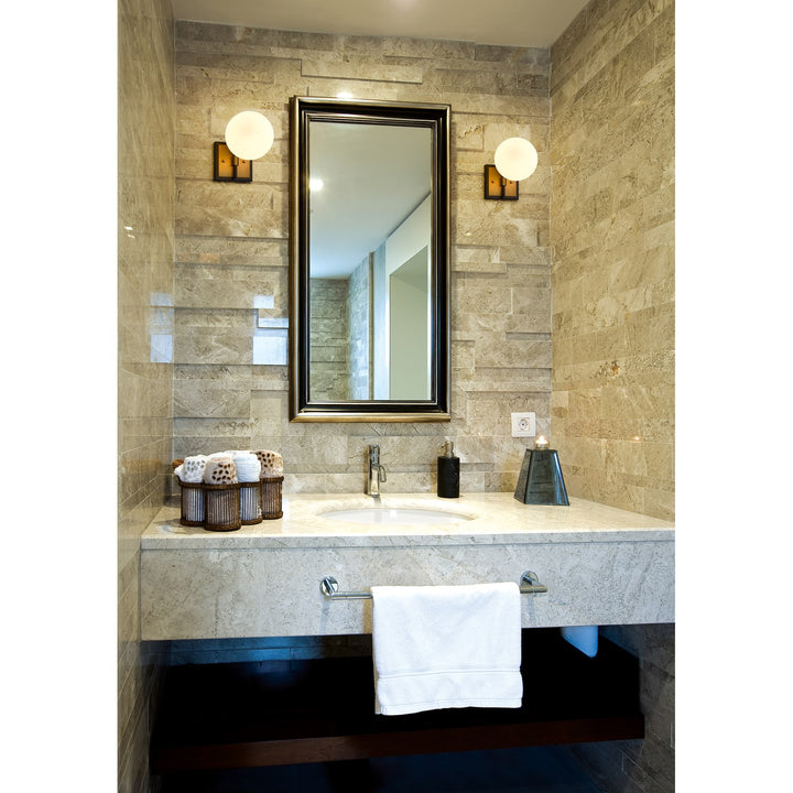 1 Light Wall Sconce
