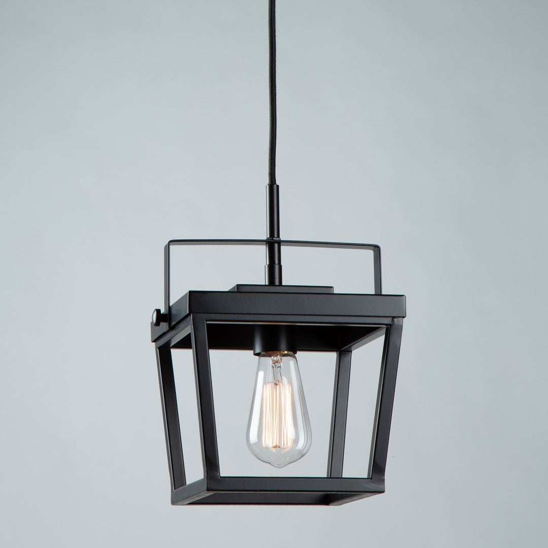 1 Light Pendant Black