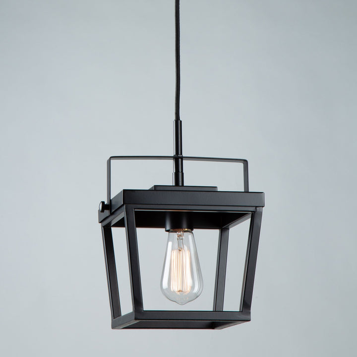 1 Light Pendant Black