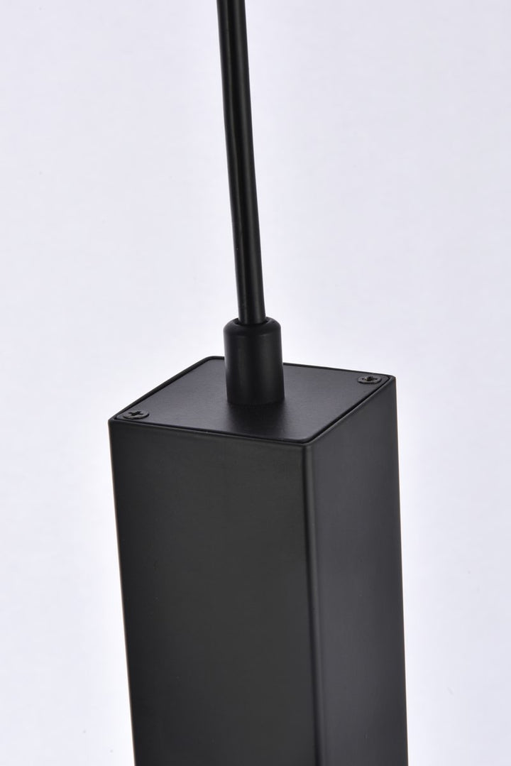 1 Light Pendant In Black