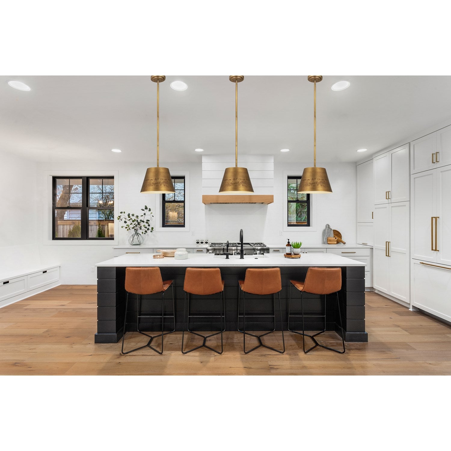 1 Light Chandelier