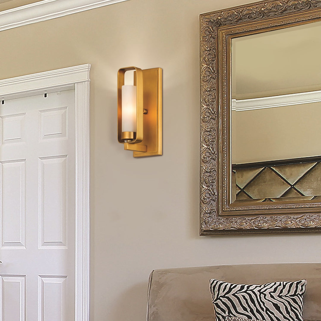 1 Light Wall Sconce