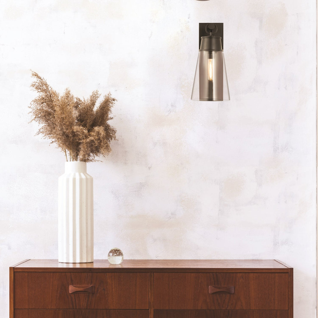 1 Light Wall Sconce