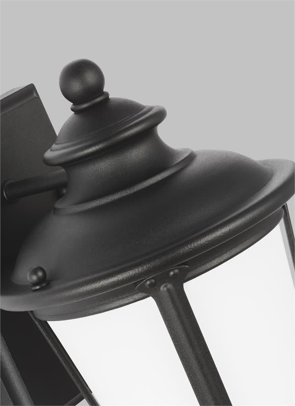 One Light Outdoor Wall Lantern