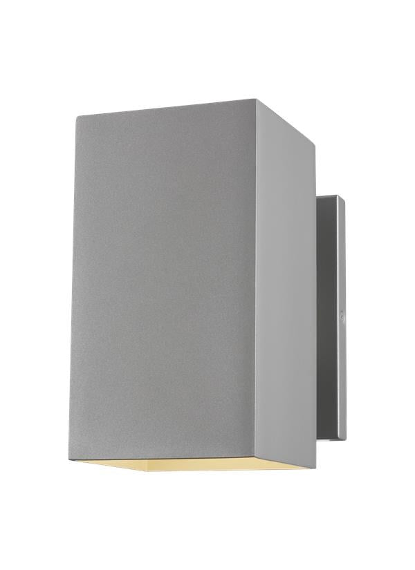 Medium One Light Outdoor Wall Lantern by VC Studio Collection