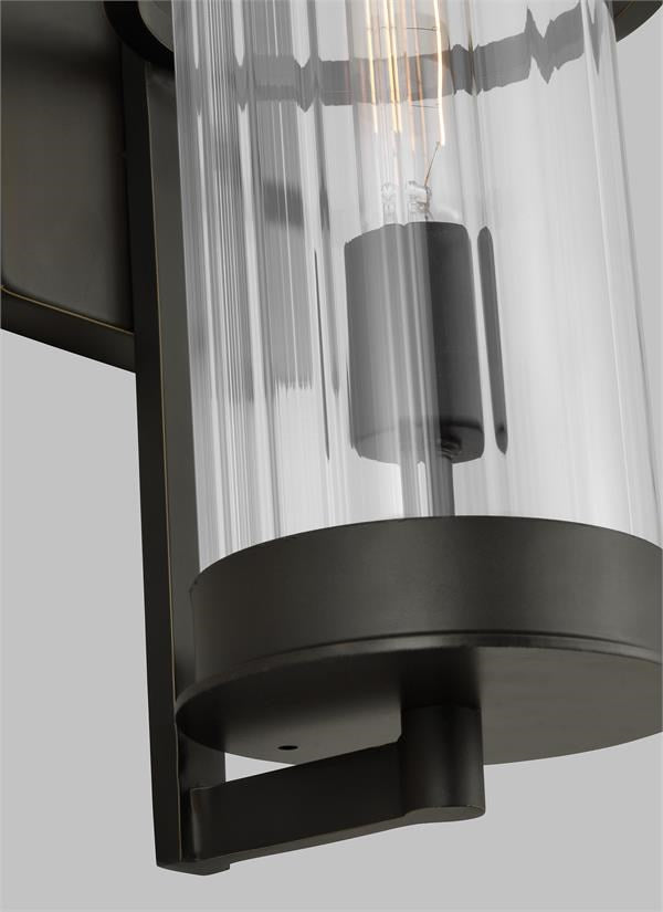 Large One Light Outdoor Wall Lantern