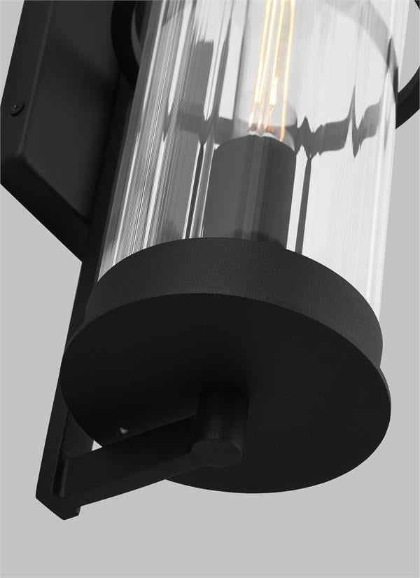 Large One Light Outdoor Wall Lantern