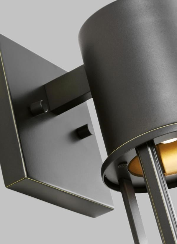 Medium Led Outdoor Wall Lantern