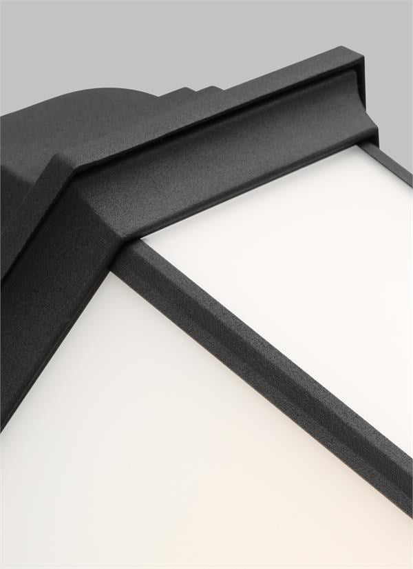 Large One Light Uplight Outdoor Wall Lantern