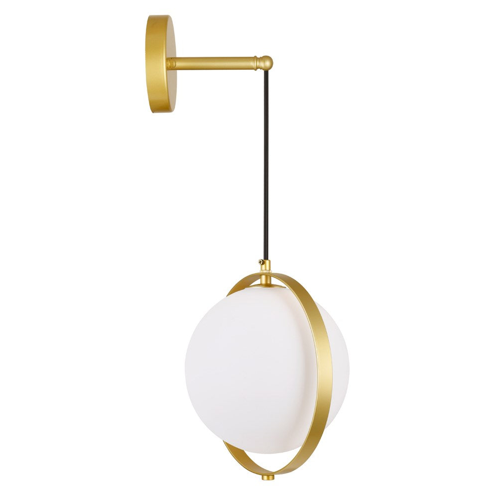 1 Light Wall Light With Brass Finish