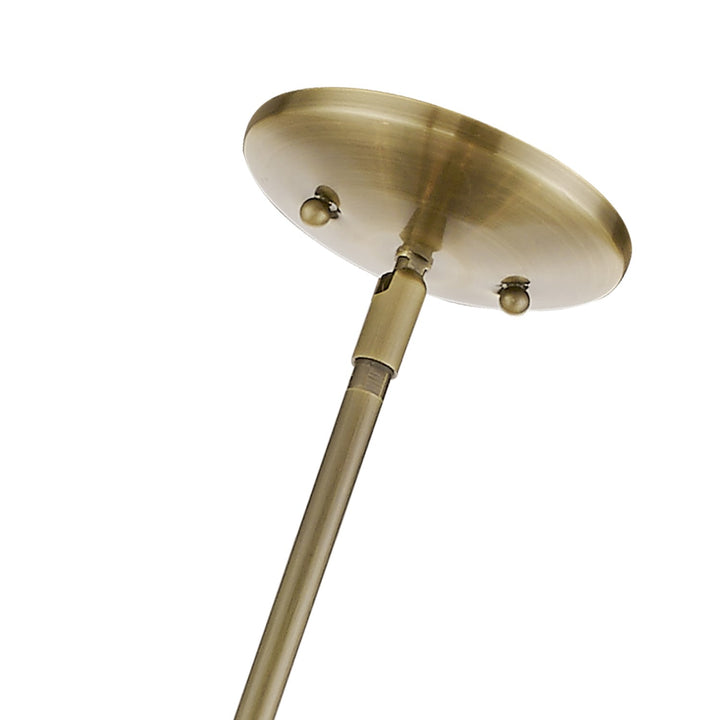 8 Light Antique Brass Chandelier