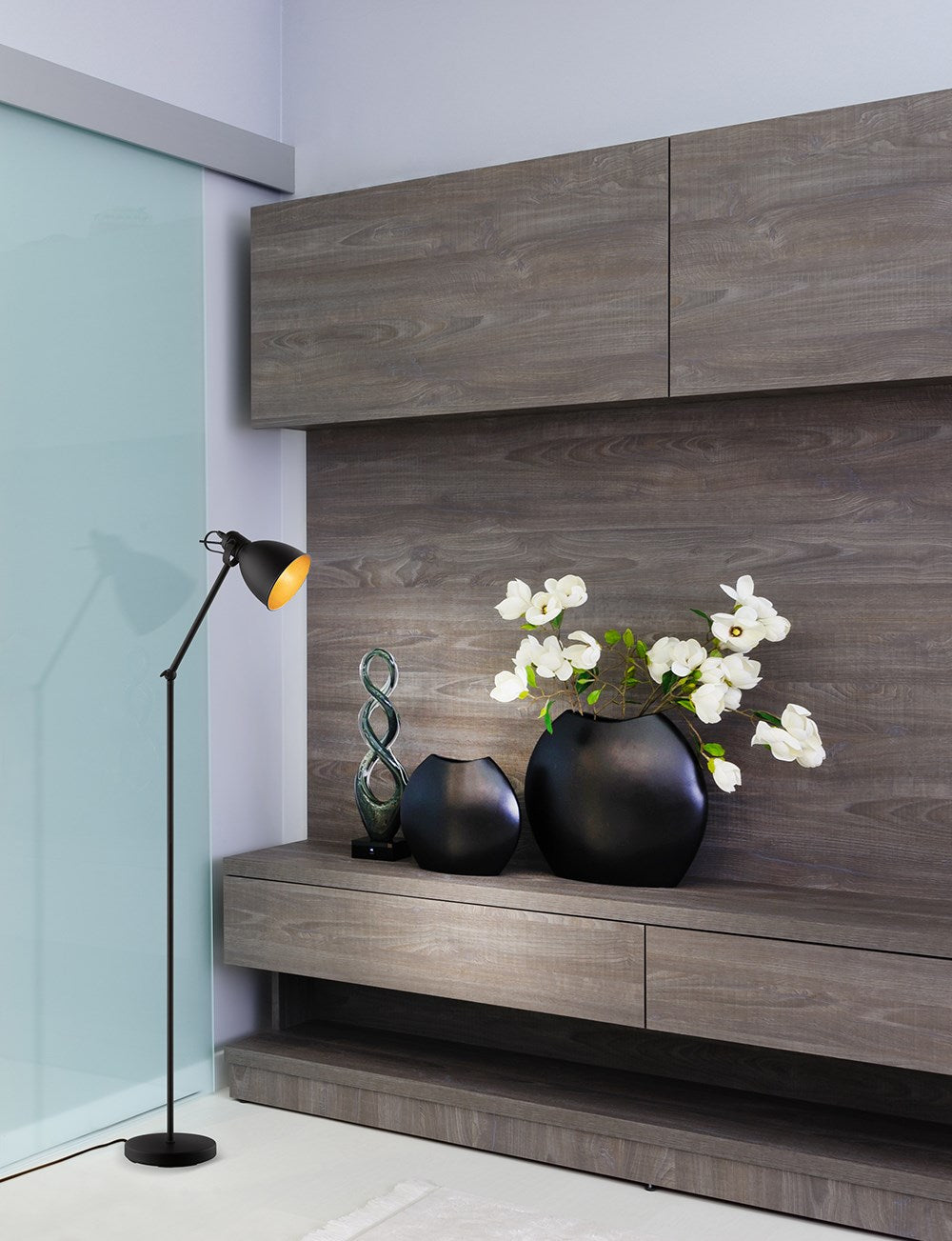 Floor Lamp Black With Gold Interior Shade 60W
