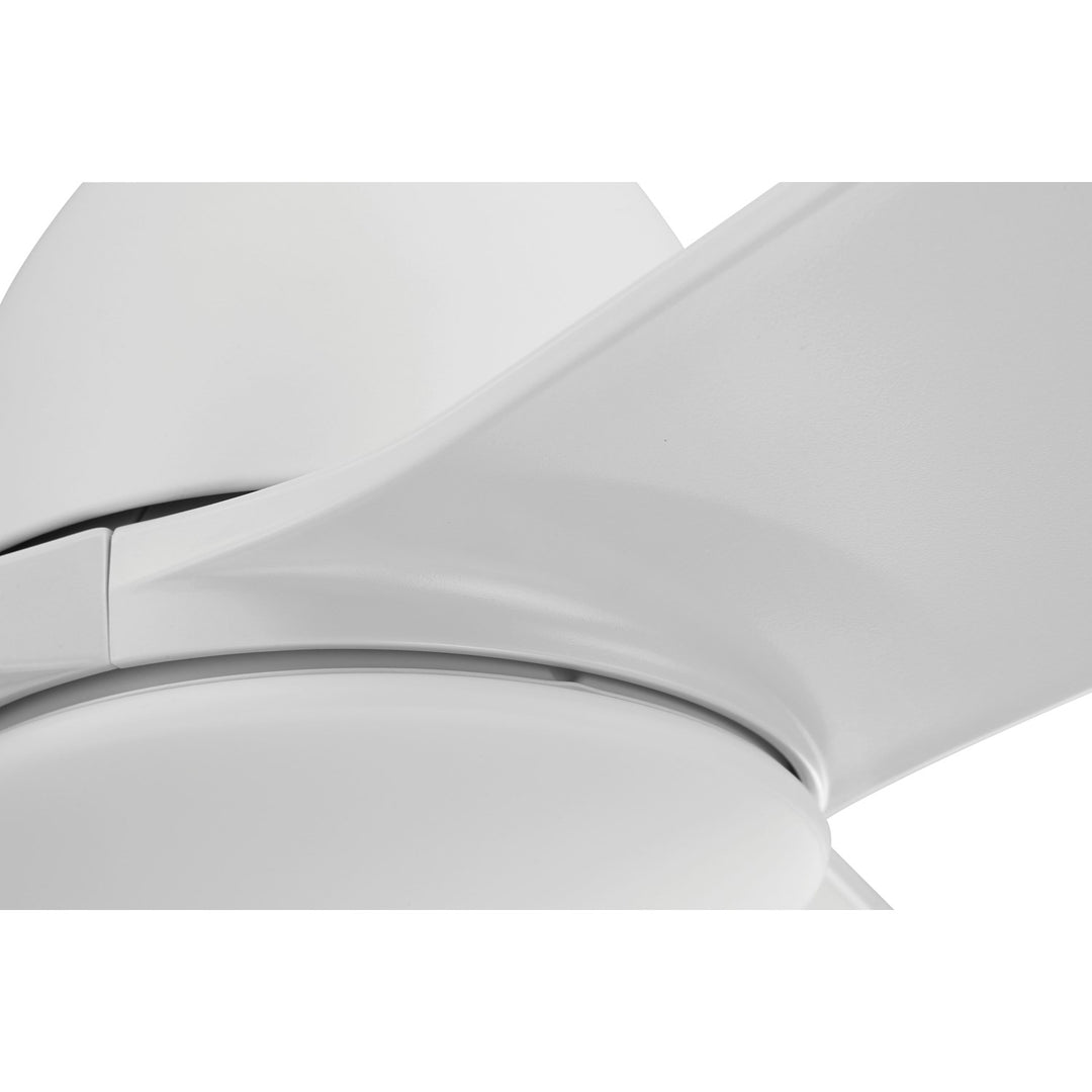 54in Nitro in White w/ White Blades