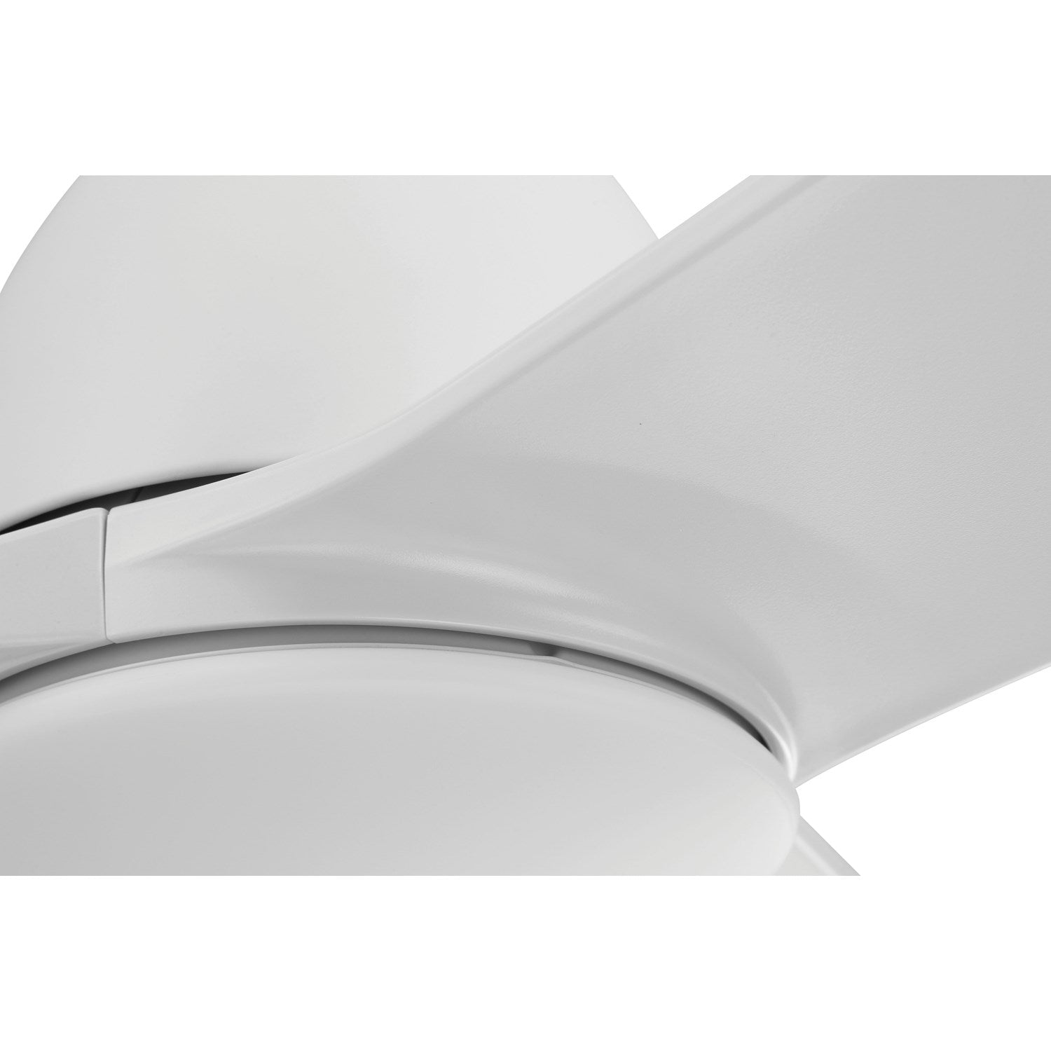 54in Nitro in White w/ White Blades