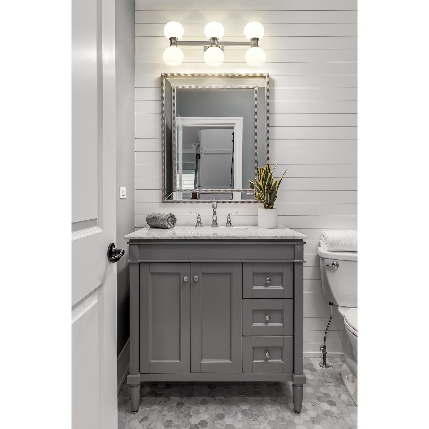6 Light Vanity