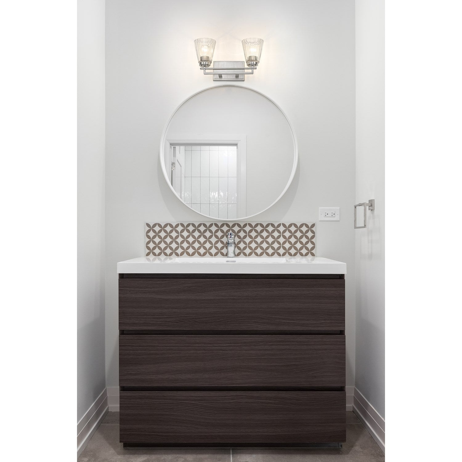 2 Light Vanity