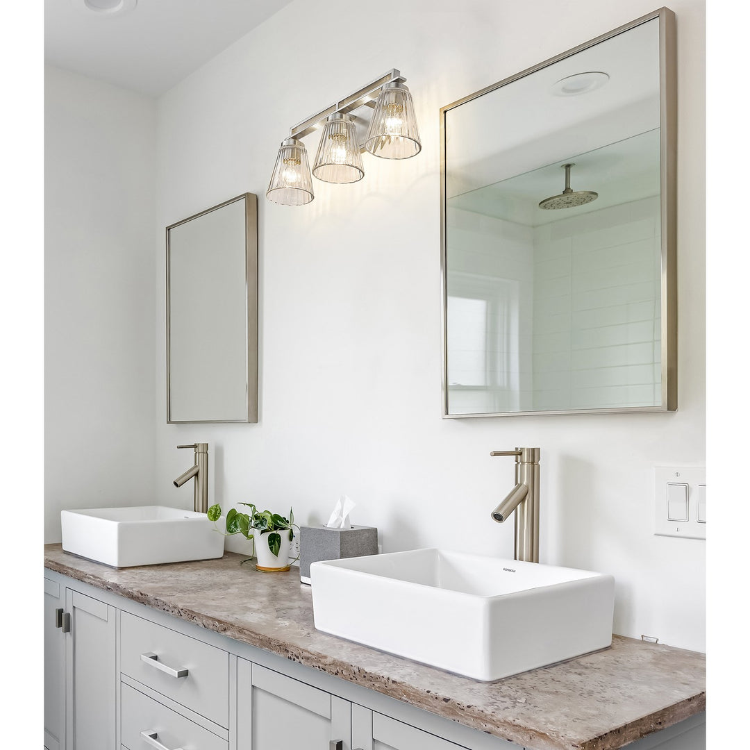 3 Light Vanity