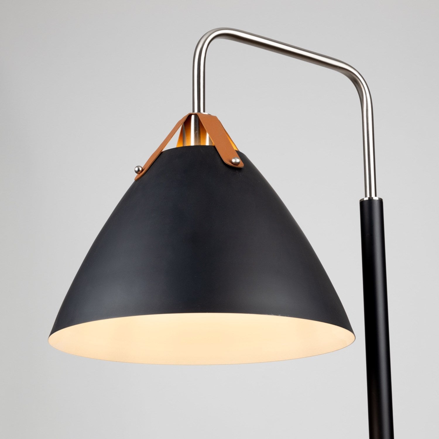 Collection Floor Lamp Black & Brass