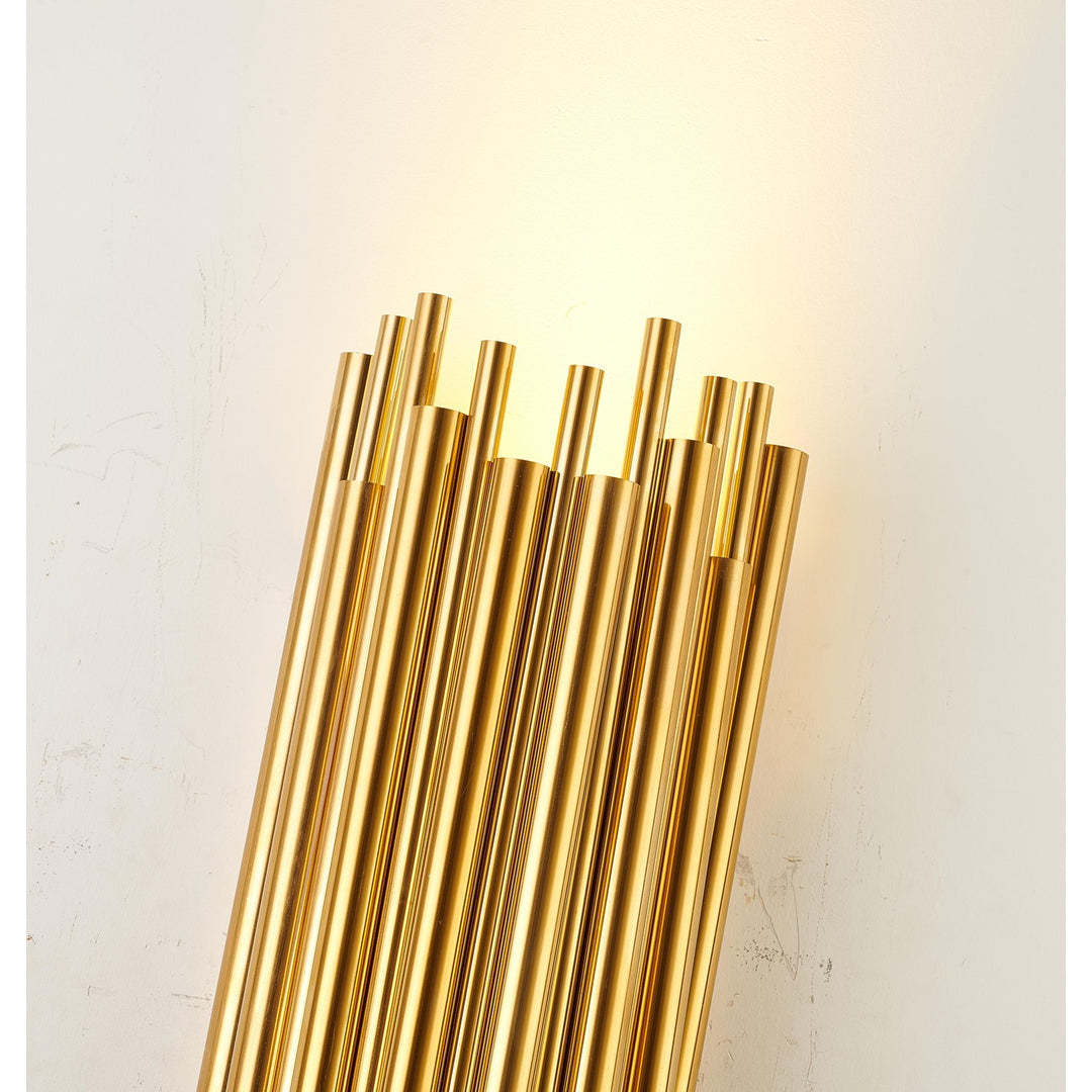 Wall Sconce In Gold Finish