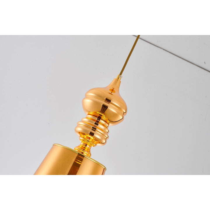 Pendant In Polished Gold Finish