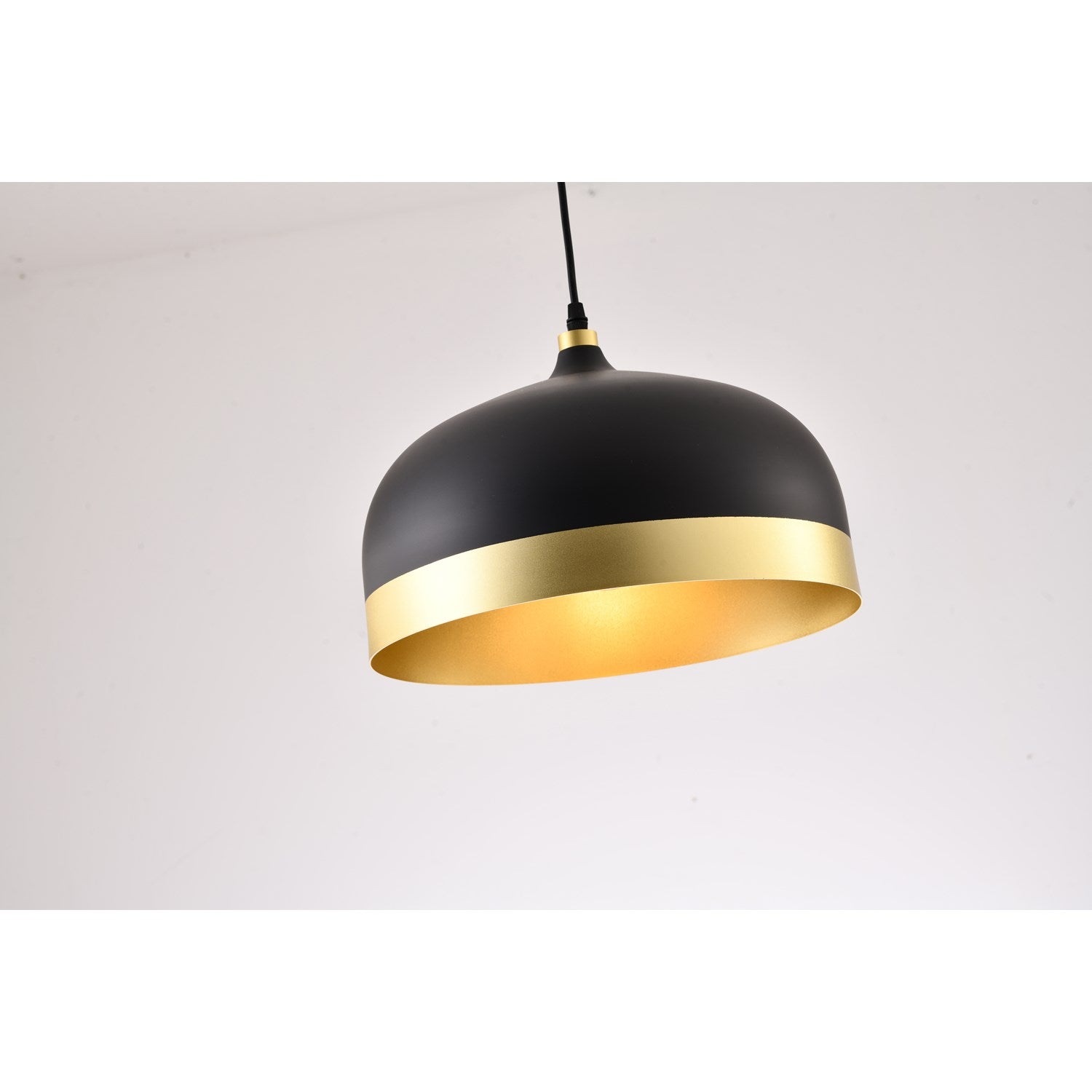 Pendant In Black Finish