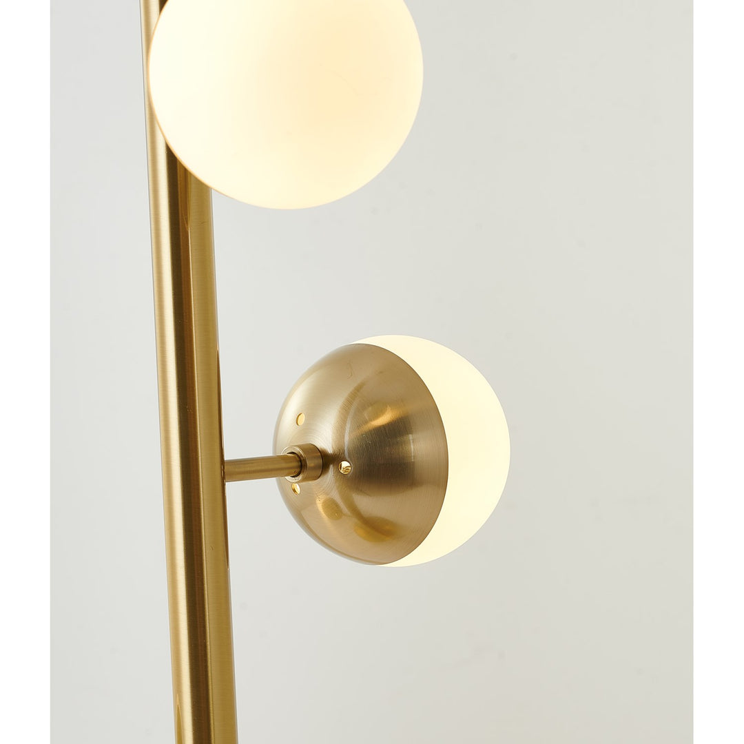 Table Lamp In Brass Finish